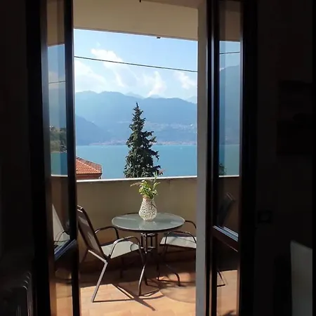 2 Regina Lake Como Dorio